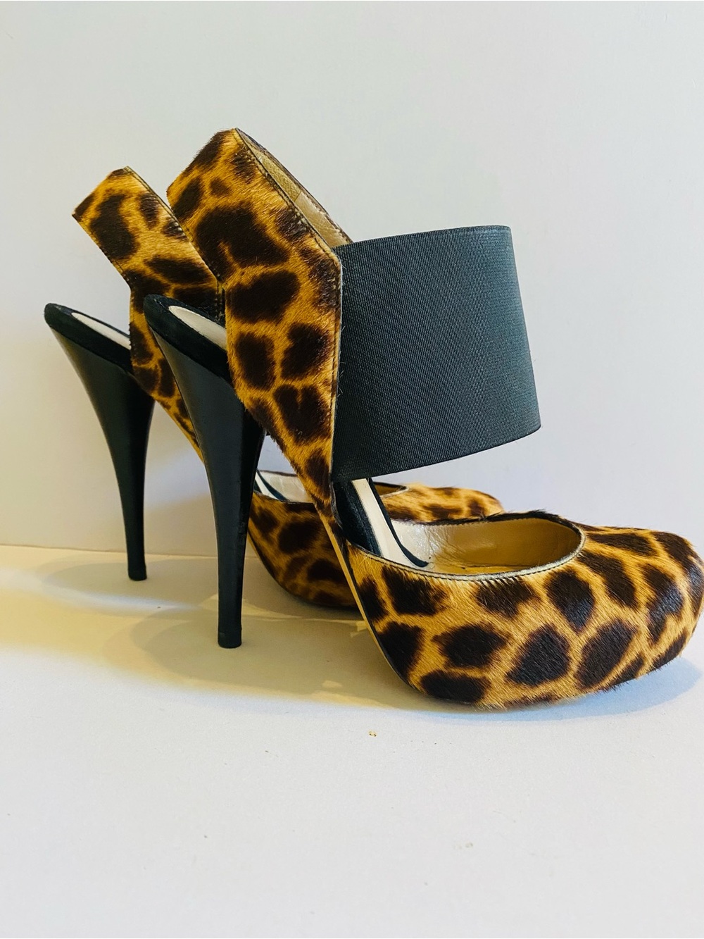 🛍️ Fendi Authentic Ponyhair Animal Print Slingback Pumps Size 37.5